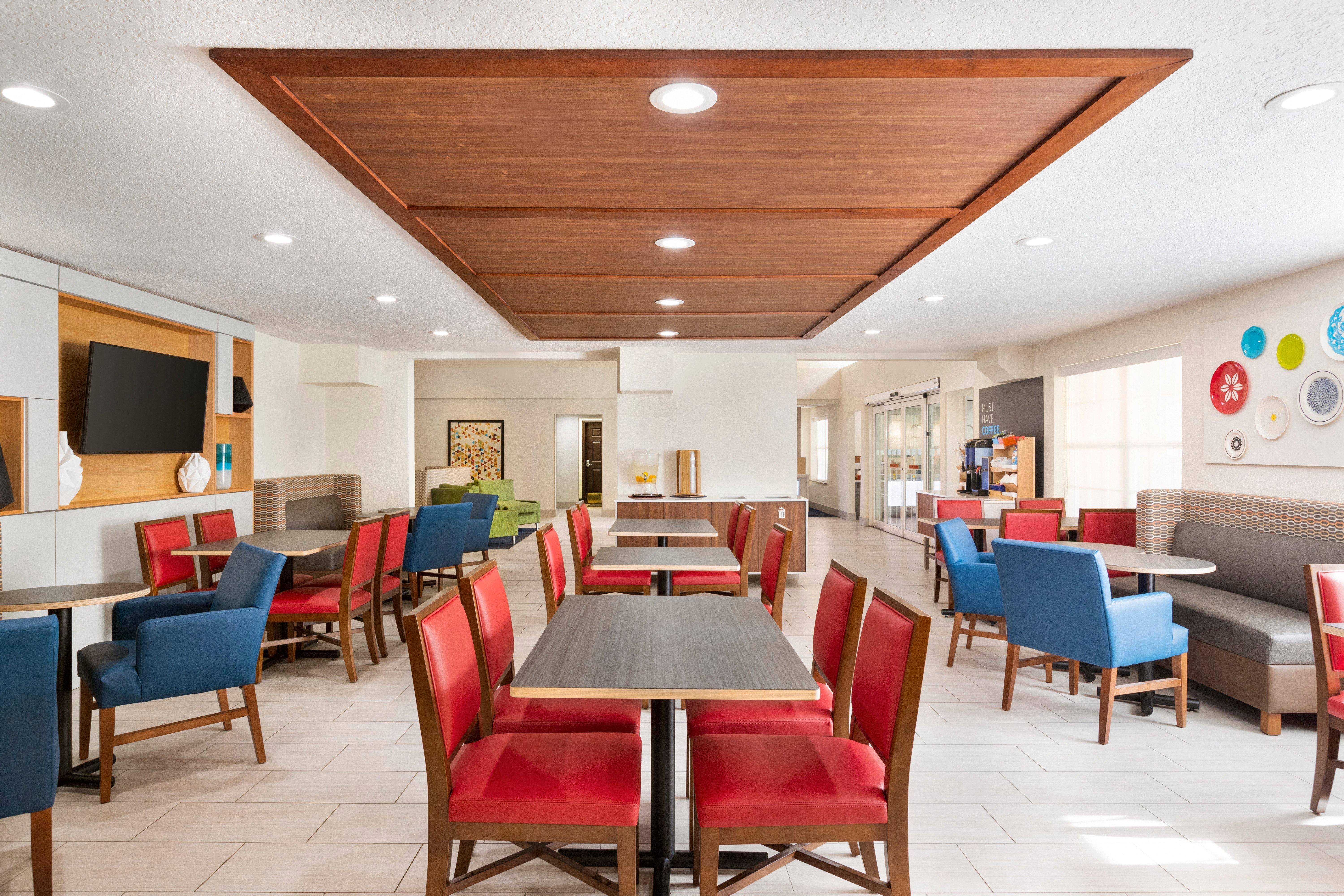 Holiday Inn Express & Suites Sarasota East By Ihg Vamo Exterior foto